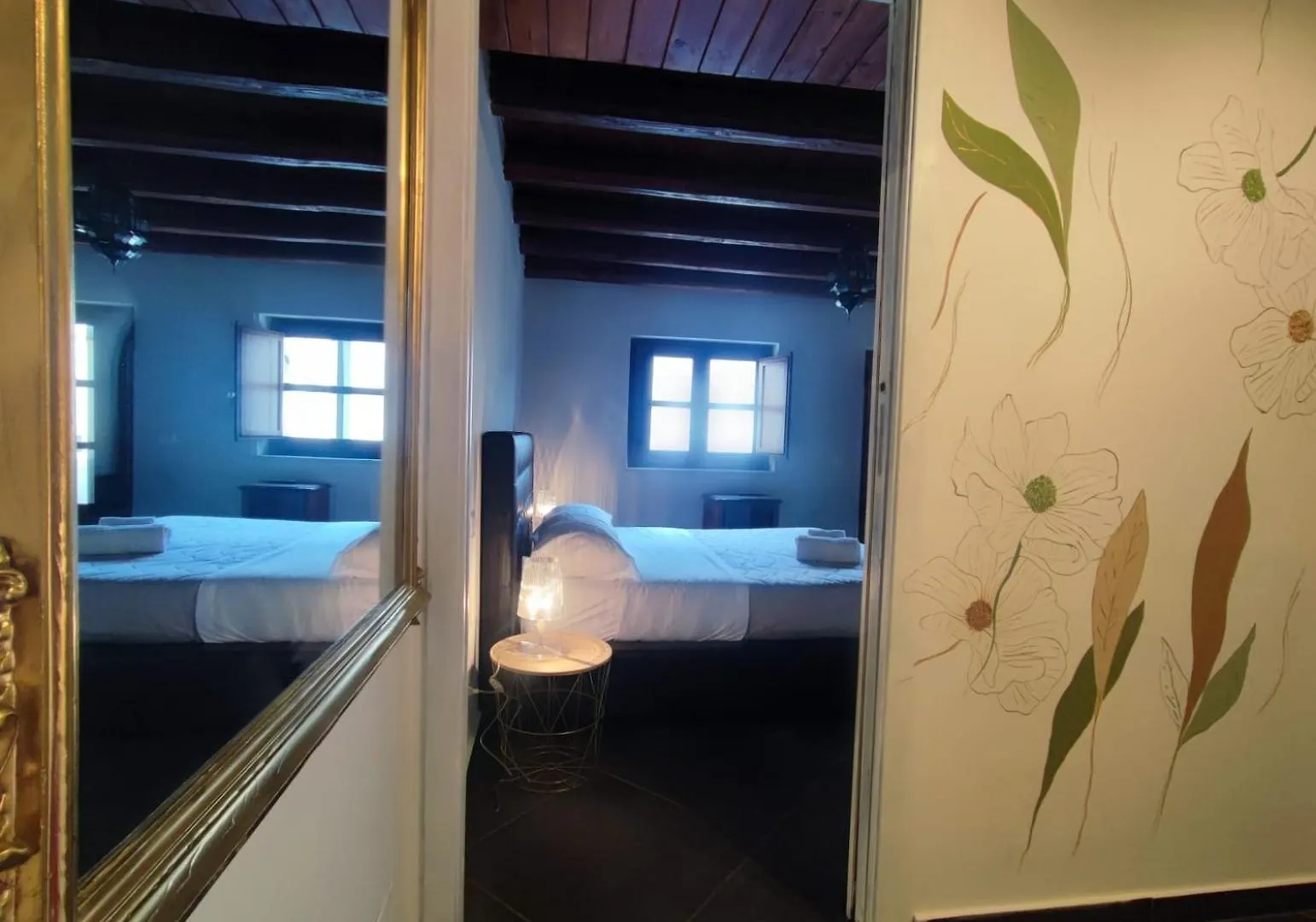 La Residenza Dell' Alloro Palermo 0*,