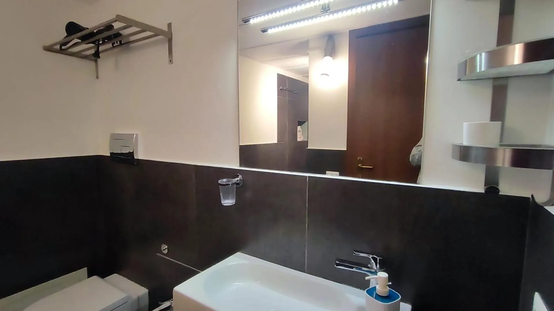 Apartament La Residenza Dell' Alloro Palermo Włochy